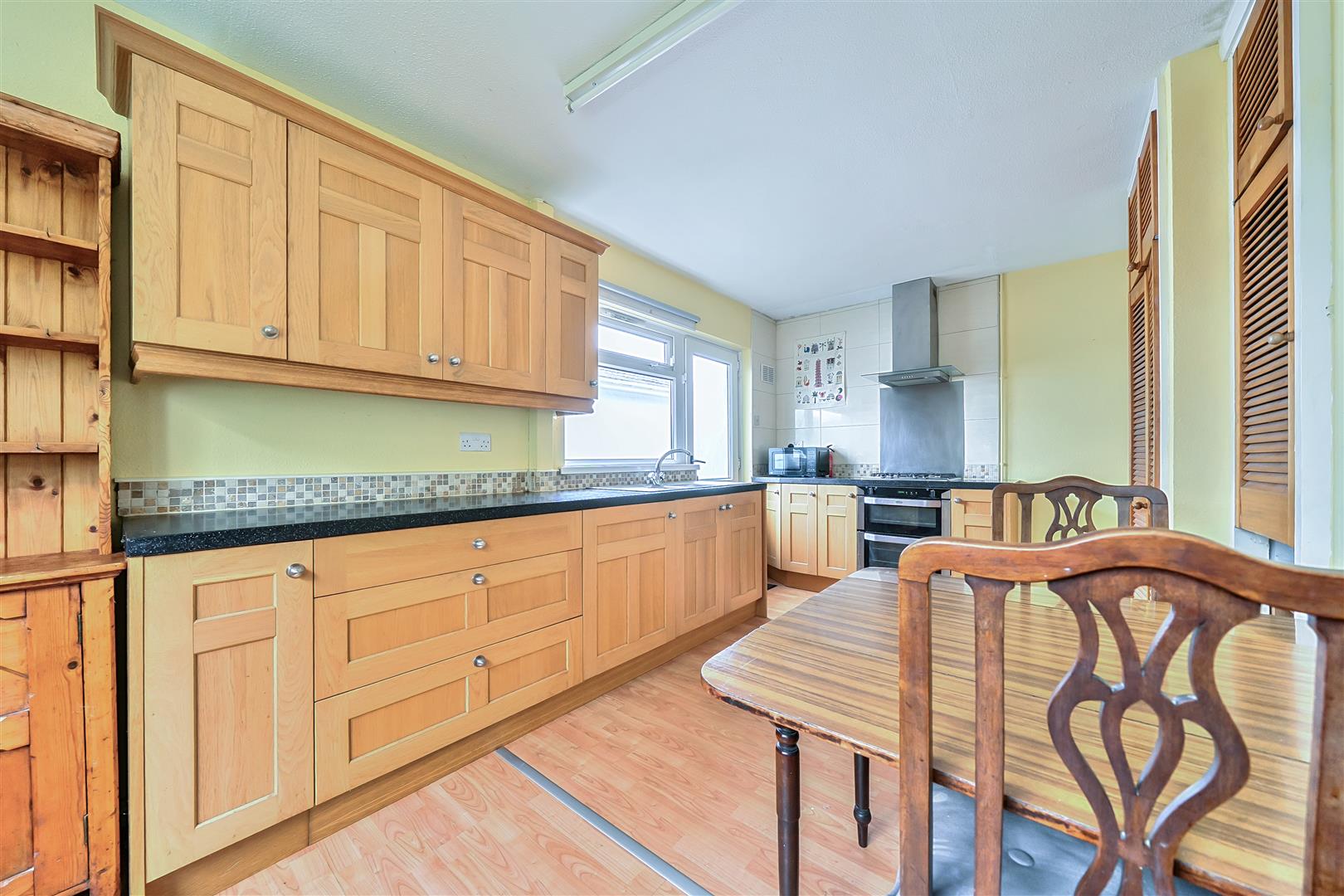 Christopher Rise, Pontlliw, Swansea, SA4 9EN